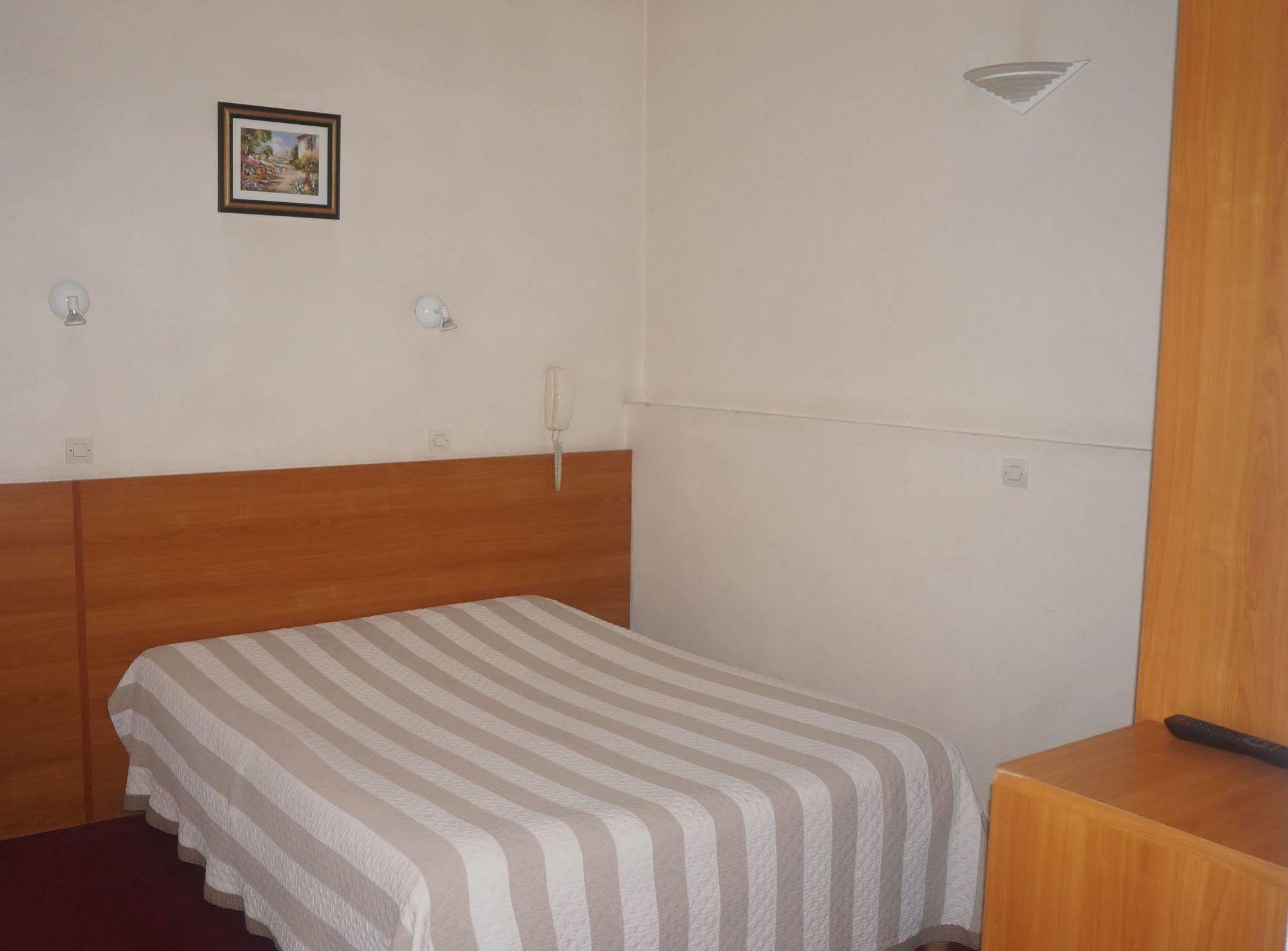 Hotel Lucien & Marinette 3*