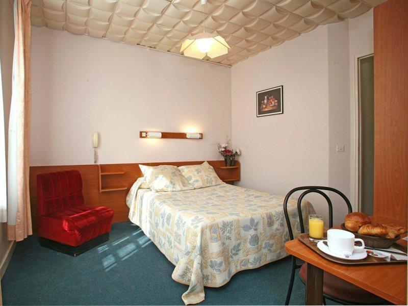 Lucien & Marinette Paris